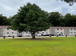 130 Boston Post Rd, East Lyme, CT 06333