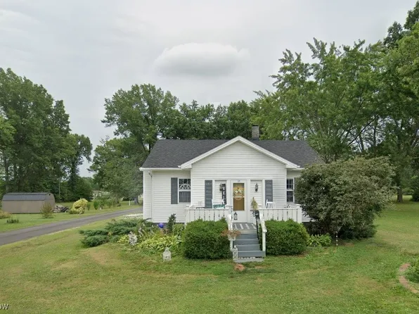 307 S 14th St, Sebring, OH 44672