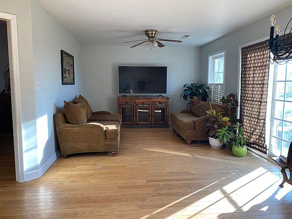 Den adjacent to kitchen 