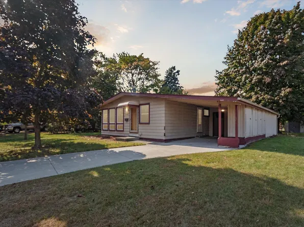 2605 13th St, Port Huron, MI 48060
