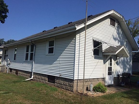 2nd image of 712 Commercial St