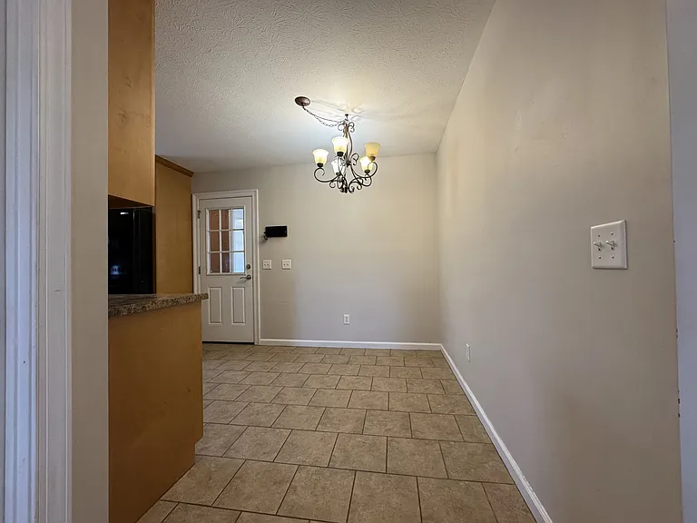 3545 Brentwood Pl — Photo 15