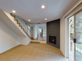 13036 Riverside Dr #101, Sherman Oaks, CA 91423