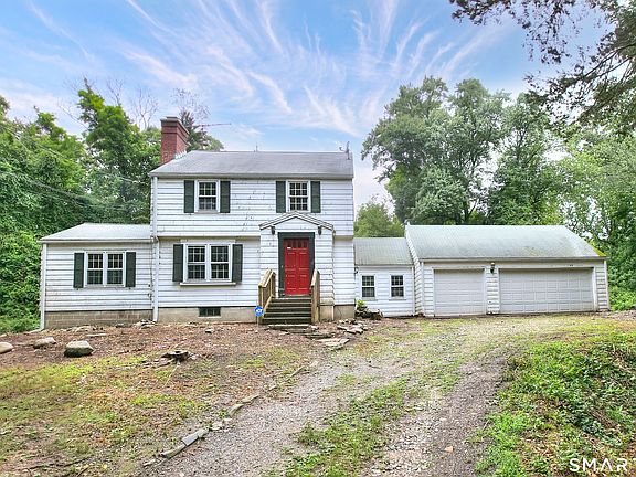 2nd image of 600 Cedar Road