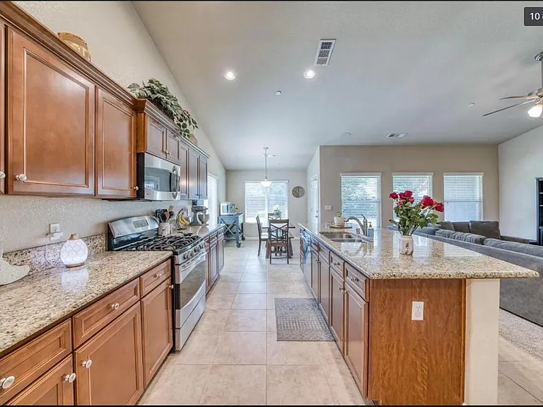 2954 Duncan Ave — Photo 19