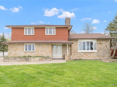 1361 W River Rd, Grand Island, NY, 14072