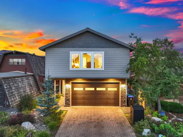 443 Christie Dr, South Lake Tahoe, CA 96150