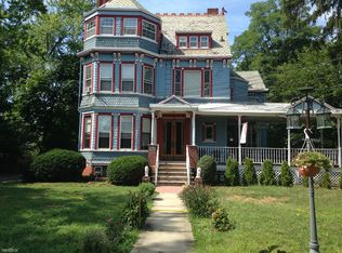 92 Main St APT 1, Keyport, NJ 07735