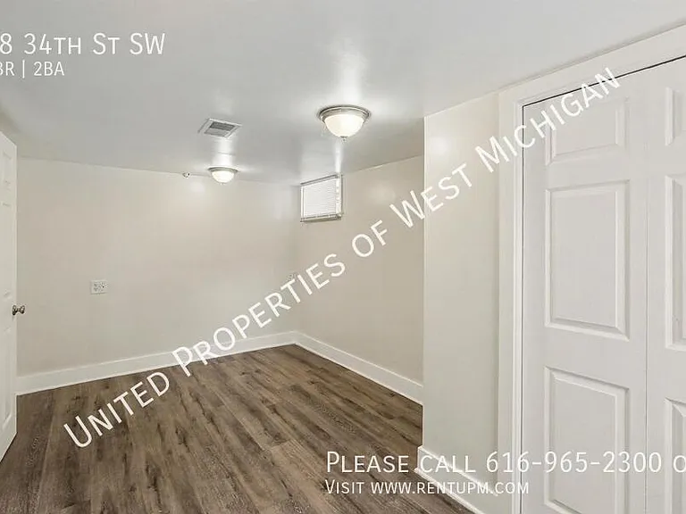 28 34th St SW — Photo 11