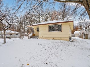 7990 E River Rd NE, Fridley, MN 55432