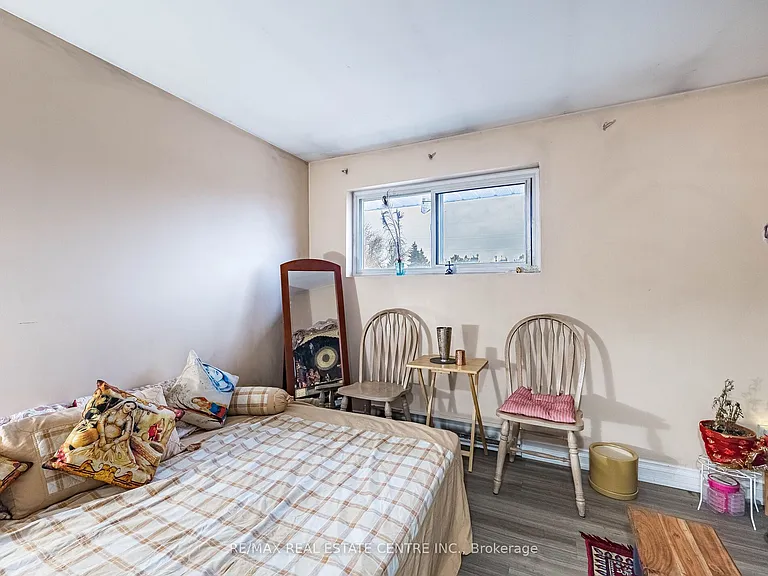 49 Rhonda Rd #121 — Photo 34