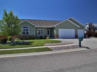 560 Osprey Blvd, Sheridan, WY 82801