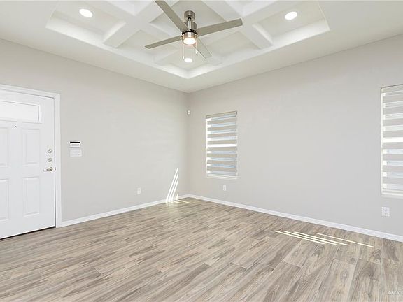 2nd image of 4221 W La Vista Ave #2
