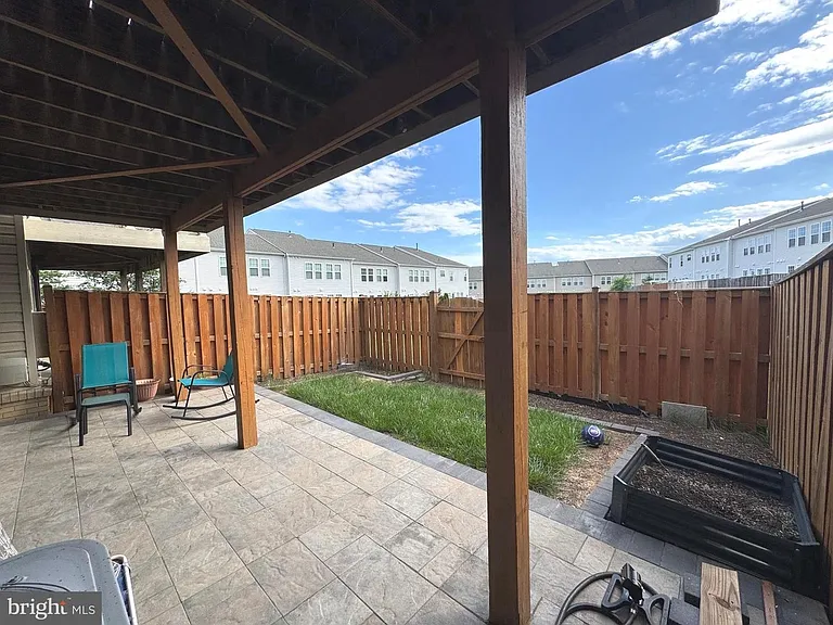 42565 Dreamweaver Dr — Photo 37