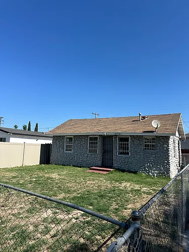 24730 E Court St Photo 1