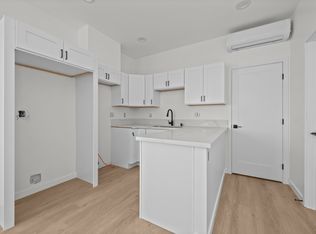 606 S 46th St #610, San Diego, CA 92113
