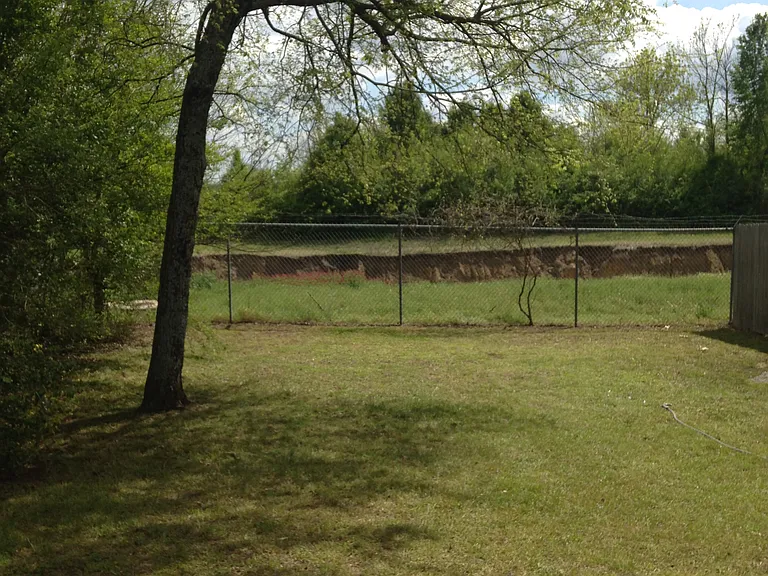 6806 Jackson St — Photo 15