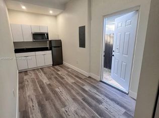 1031 NE 17th Ter, Homestead, FL 33033