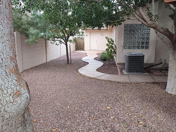 2nd image of 1119 E GAIL Drive