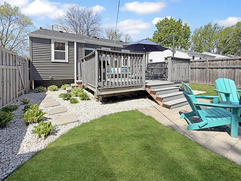 3331 Wyoming Ave S — Photo 17