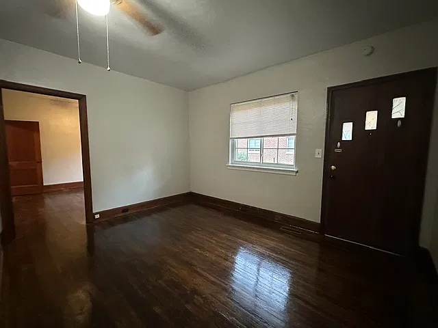 1 bed, $900 — Photo 4