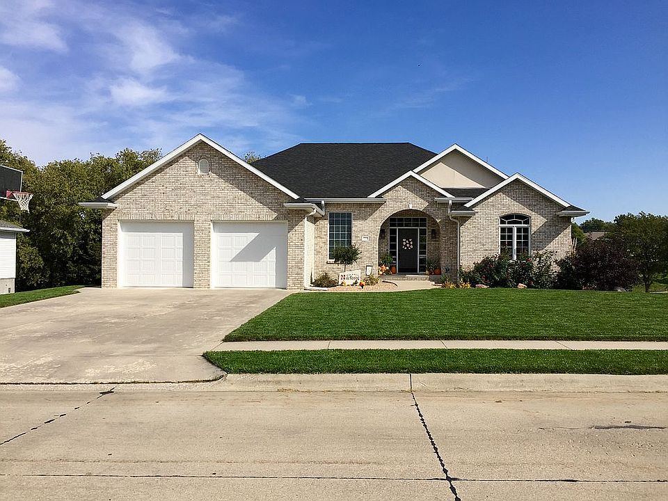 2010 Country Meadows Pl Beatrice NE 68310 Zillow