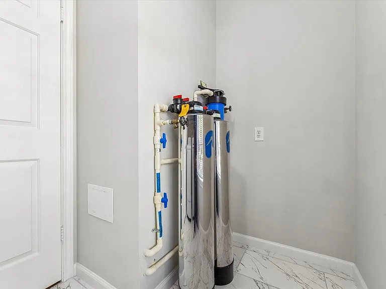 11818 Orchard Mountain Dr — Photo 30