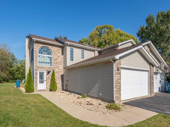6804 Swan Ln, Schererville, IN 46375