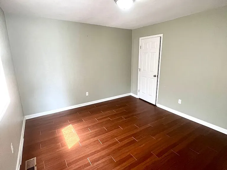 314 Moss Rose Ct — Photo 6