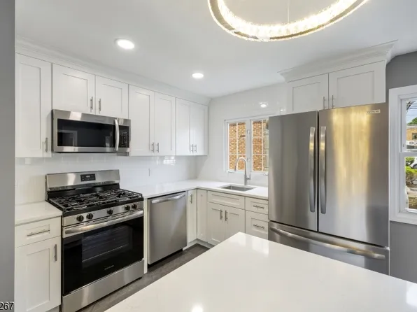 83 Grant Ave, Nutley, NJ
