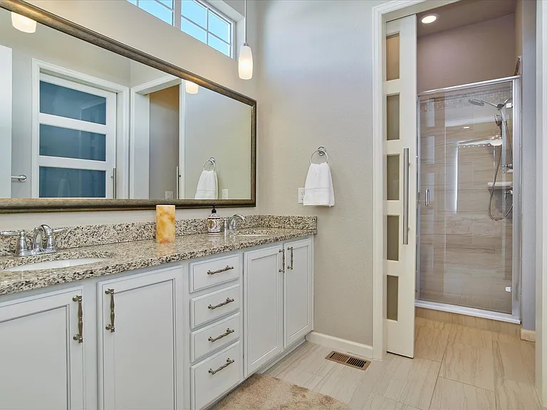 3631 New Haven Cir — Photo 16