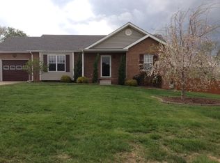 224 Windmeade Cir, Clarksville, TN 37042