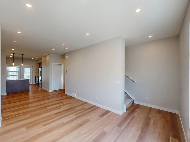 611 Mahogany Blvd SE — Photo 11