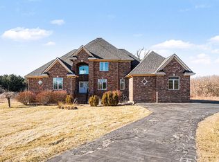 1770 Sandy Creek Ln, Ann Arbor, MI 48103