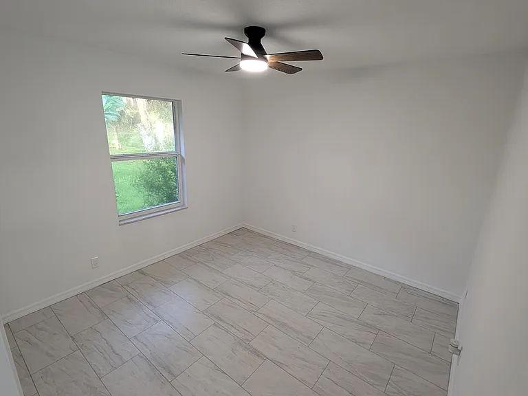 9618 150th Ct N — Photo 20