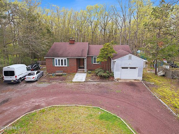 4th image of 172 Bennetts Mills Road