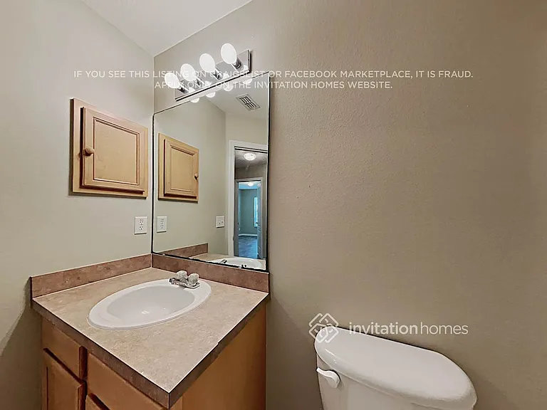 1266 N Ridge Blvd — Photo 16