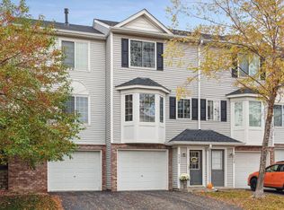 7736 Arboretum Village Cir, Chanhassen, MN 55317