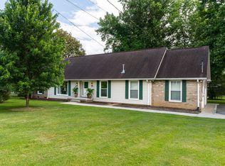 100 Ridge Ct S, Hendersonville, TN 37075