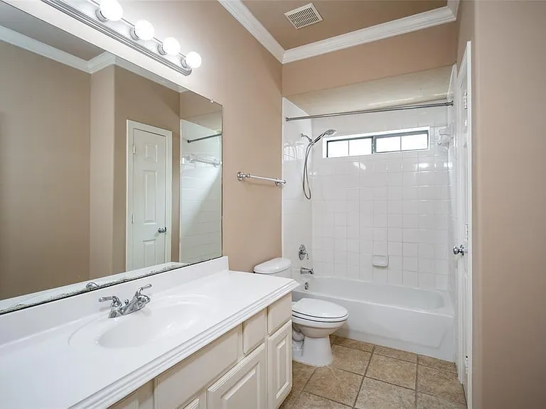 2906 Royal Oaks Crst — Photo 23