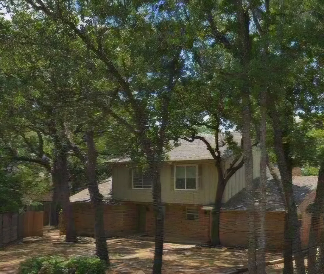 Kingswood Ct, Denton — Photo 1