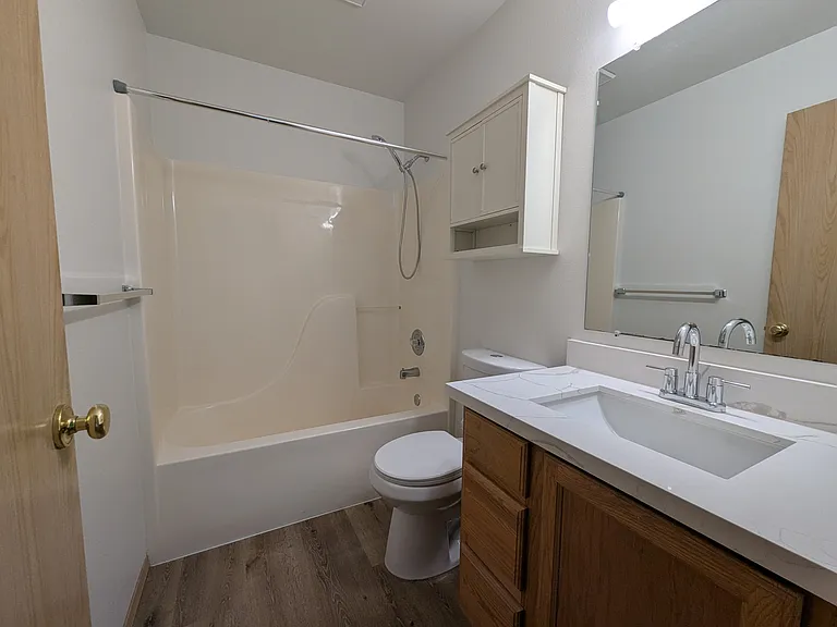 368 Snahapish Ave SE — Photo 23
