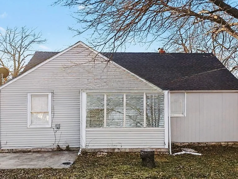 6220 Agnes Ave — Photo 15
