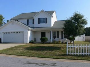 362 Honor Rd, Duncan, SC 29334