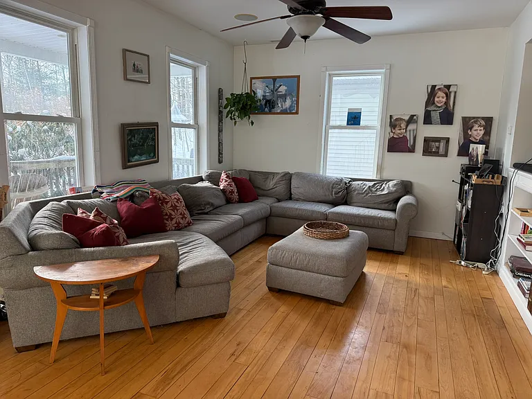 631 Happy Hollow Rd — Photo 13