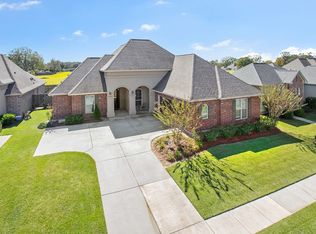 2638 Boudreaux Ave, Zachary, LA 70791