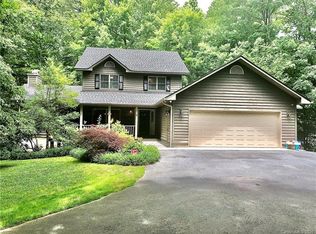 2 Holt Cir, Fletcher, NC 28732