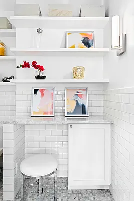 Sold by Compass | media 16