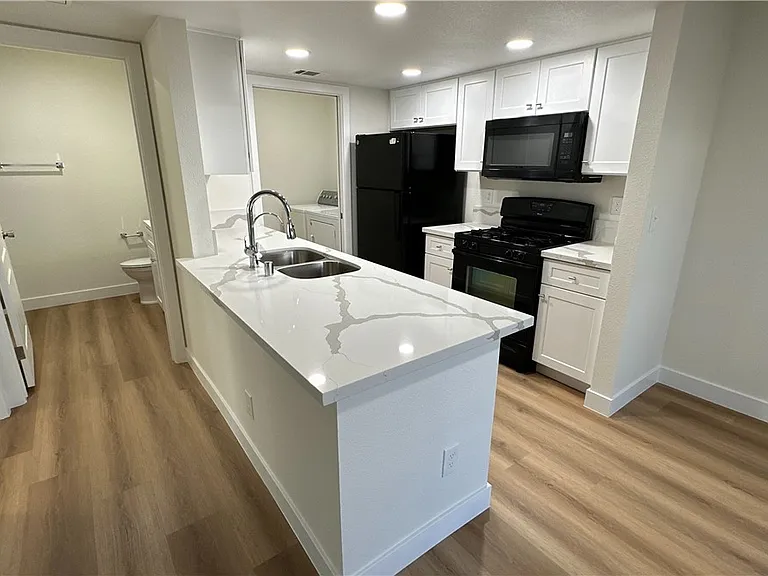 7100 Pirates Cove Rd #1008 — Photo 8