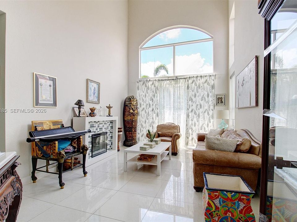 1156 NE 37th Pl, Homestead, FL 33033 | Zillow